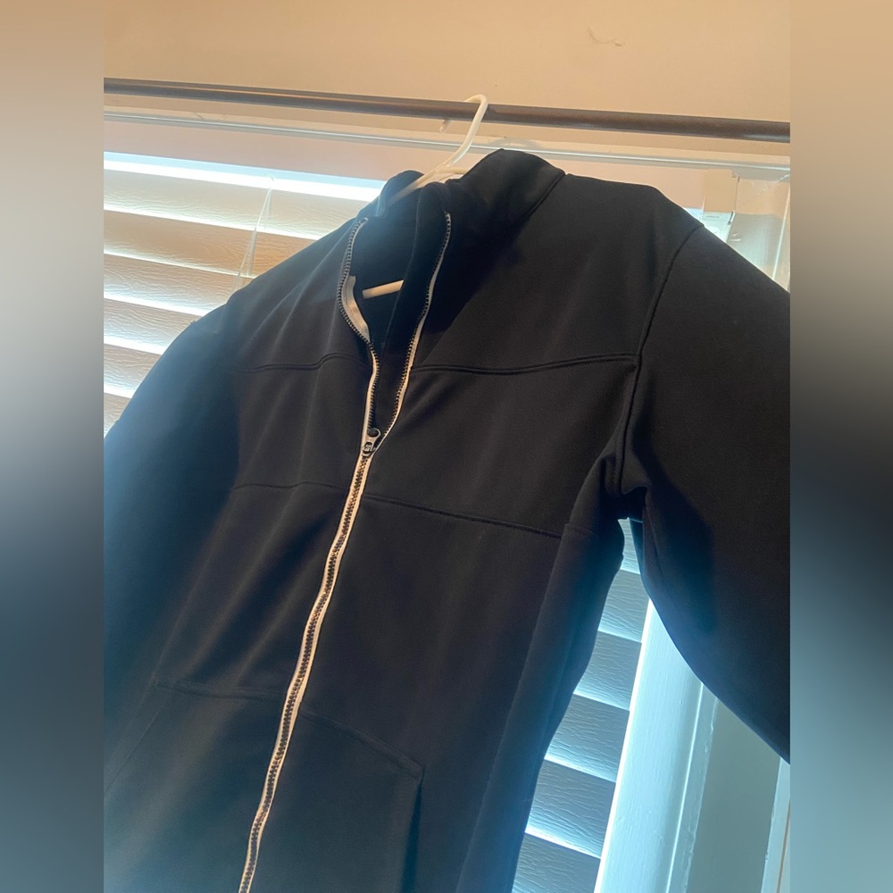 Under Armour Black Full-Zip Hoodie Jacket